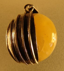 10III2005a 011b
