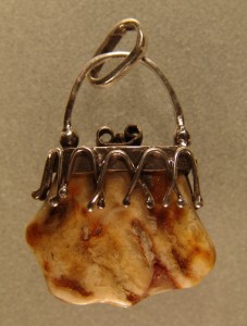 10III2005c 037
